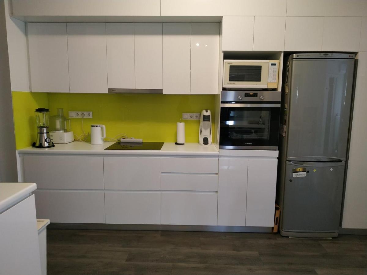 Fully Renovated, Family-Friendly Apartment, Next To A Huge Green Park, In Athens Center Buitenkant foto