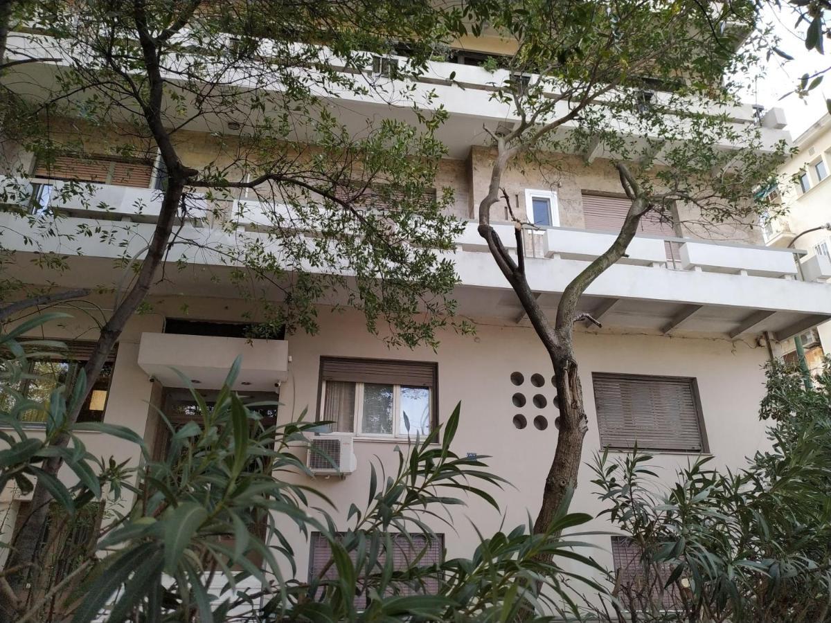 Fully Renovated, Family-Friendly Apartment, Next To A Huge Green Park, In Athens Center Buitenkant foto